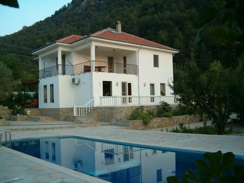 Casa de Férias Paradise Garden Oludeniz
